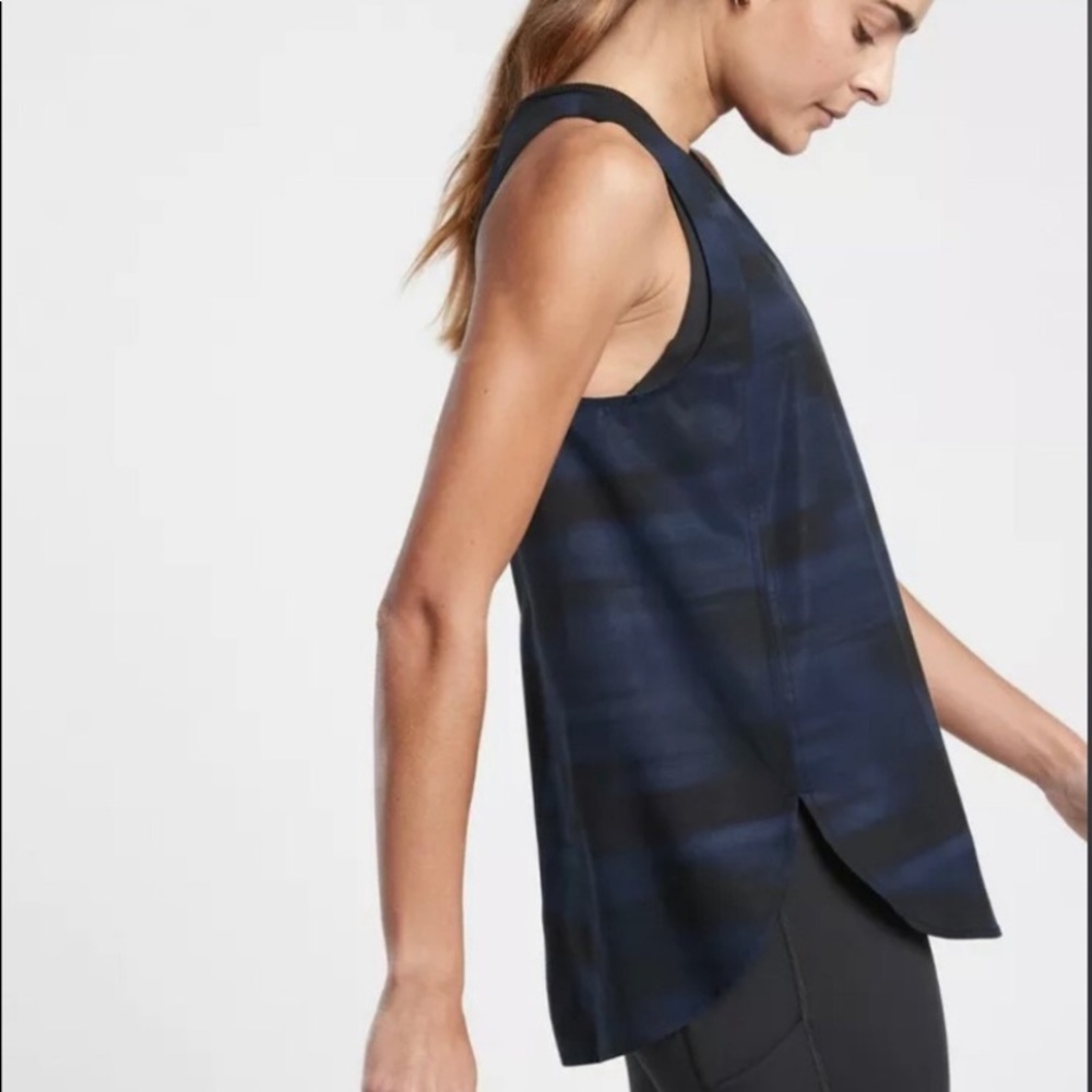 Athleta Blurred Camo Tank Top - Picture 2 of 13